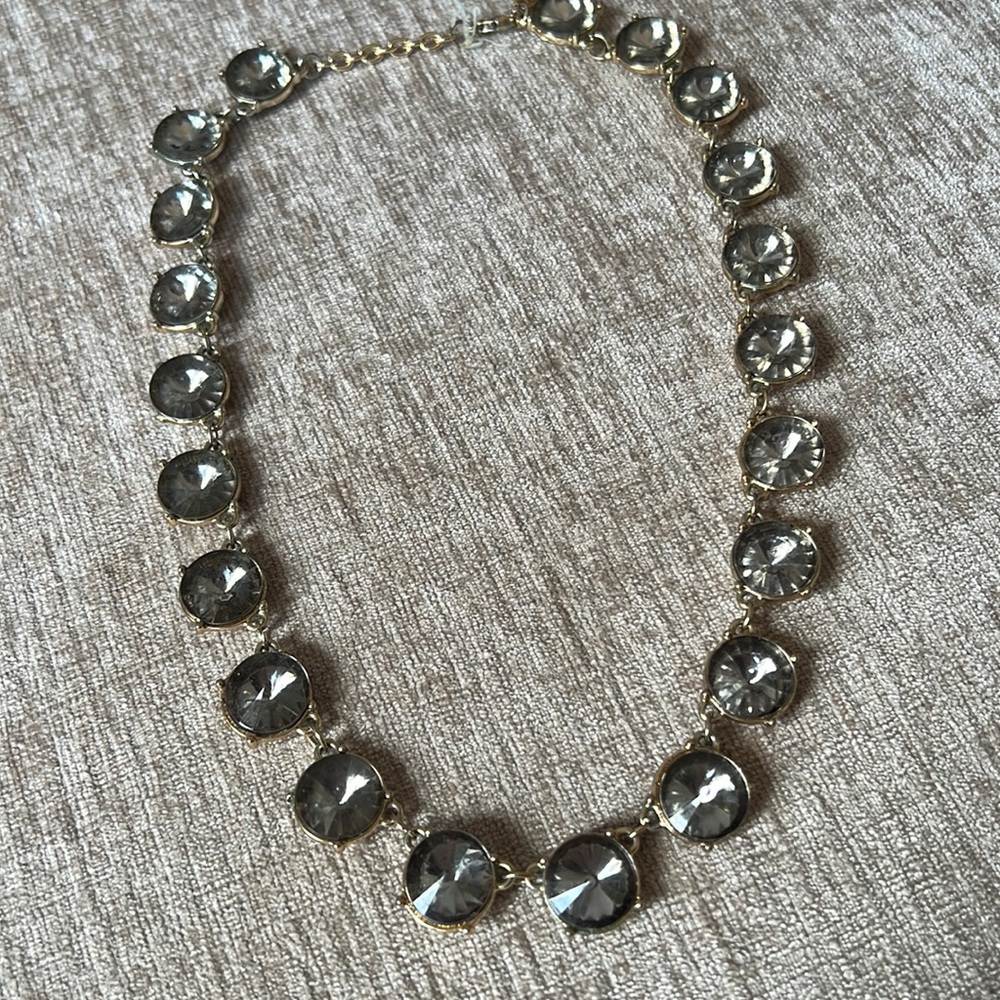 Beautiful costume necklace ✨